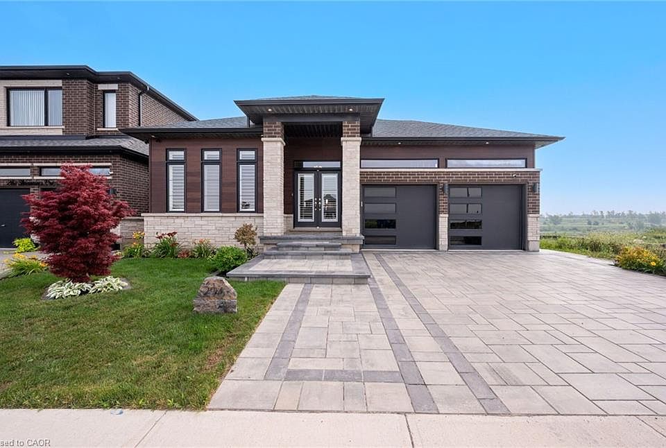 1st image of 296 Shoreview Dr