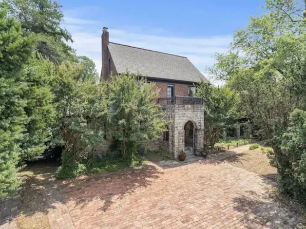 1817 N Glebe Rd, Arlington, VA 22207