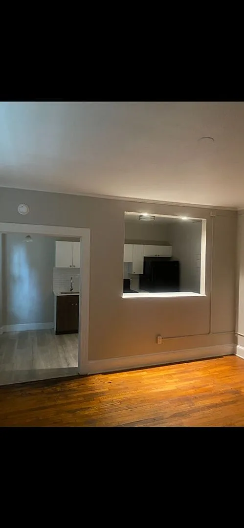16 EV LLC. — Photo 1