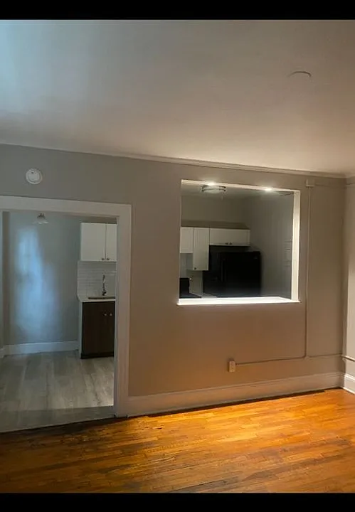 16 Evergreen Ave