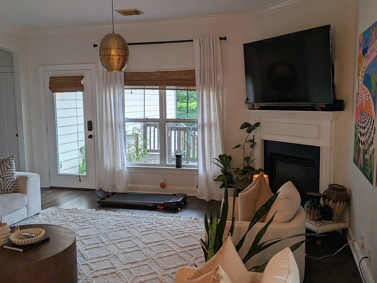 3 bed, 1660 sqft, $3,500 — Photo 2