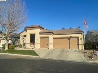 92 Liberty Ln, Brentwood, CA