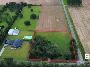 2 Wilson Ave, Loxley, AL 36551