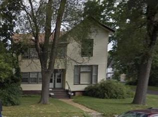 1027 NE Jefferson Ave APT B, Peoria, IL