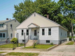 34 McKean St, Nashua, NH 03060