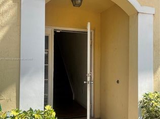 2078 NE 167th St #3-101, North Miami Beach, FL 33162
