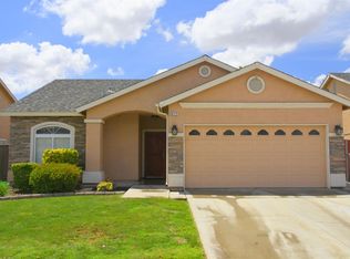 5417 W Norwich Ave, Fresno, CA 93722