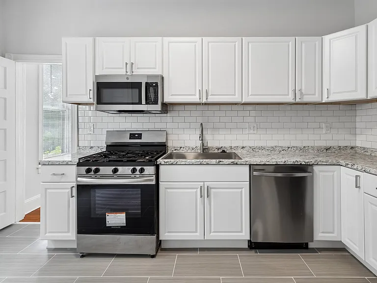 24 E Mount Pleasant Ave #1 — Photo 34