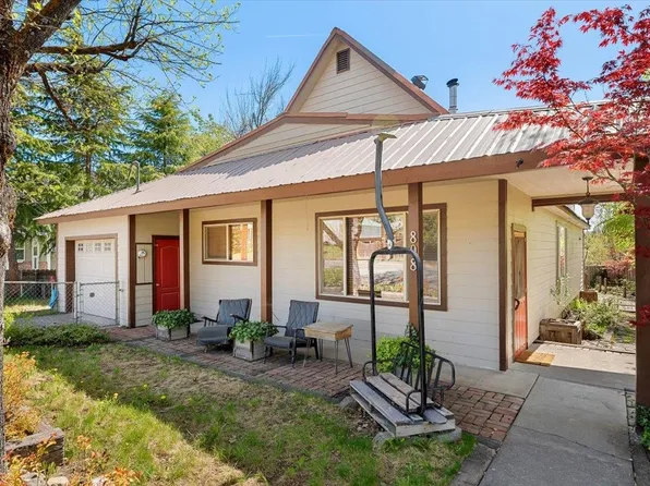 808 Hennessy Way, McCloud, CA 96057