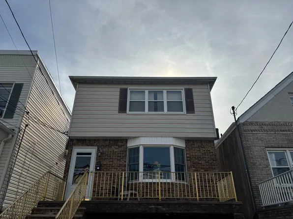 26 E 46th St, Bayonne, NJ 07002