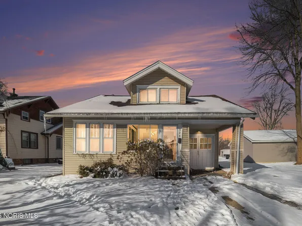 324 Carey St, Napoleon, OH 43545