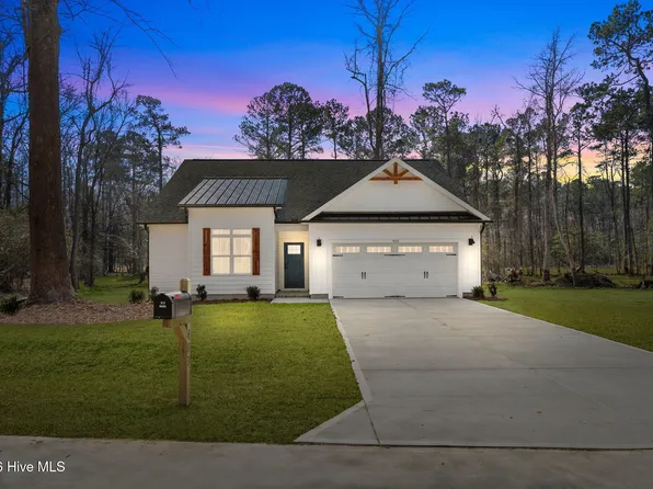 403 Justice Flynn Road, Riegelwood, NC 28456