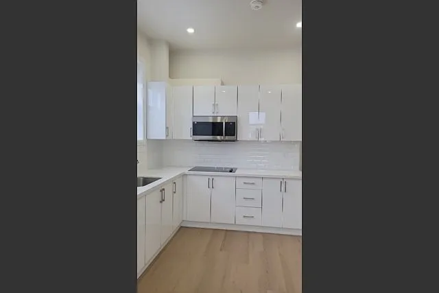 304 Albert St W #102 — Photo 1