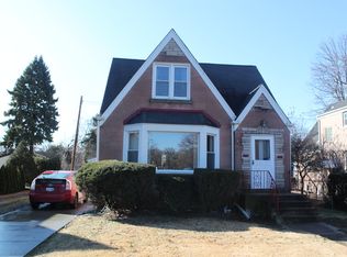 1212 N Northwest Hwy, Park Ridge, IL 60068