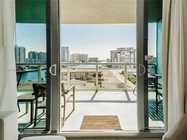 2602 E Hallandale Beach Blvd #R707, Hallandale, FL 33009