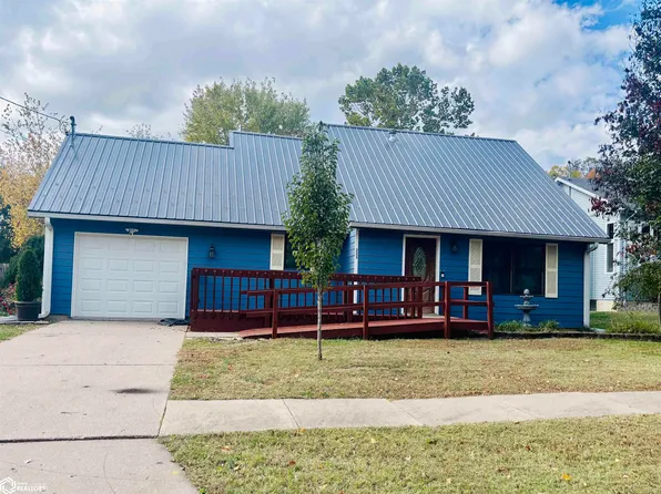225 Vica Ln, Fort Madison, IA 52627