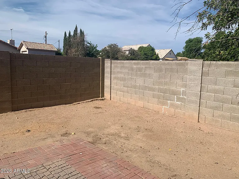 7930 W Krall St — Photo 24