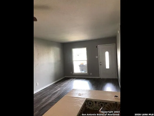 527 Valley Park Dr — Photo 13