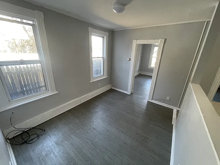 240 Lexington Ave #2 — Photo 8