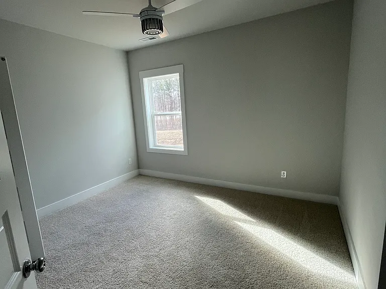 335 Beacon Dr — Photo 28