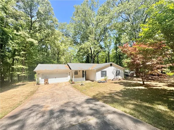 159 Longview Rd, Stockbridge, GA 30281