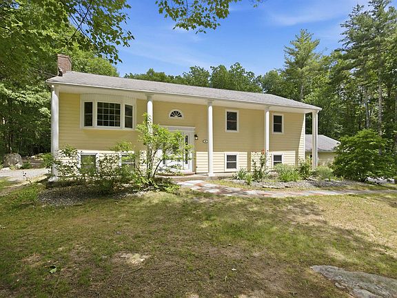 2nd image of 3 Ridgewood Drive