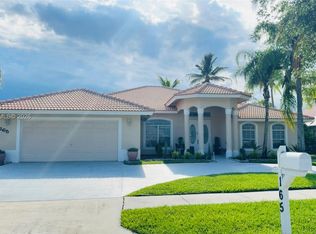165 Cypress Trce, Royal Palm Beach, FL 33411