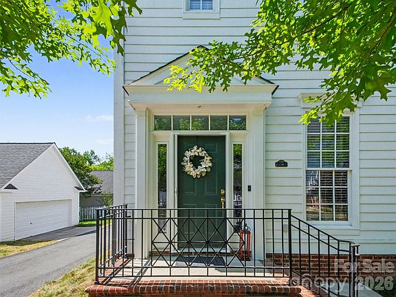 4th image of 12346 Carrigan Ct
