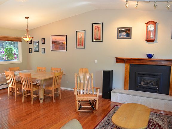 Furnished Dining/Living Room