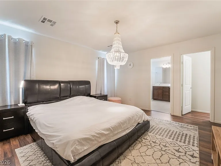 8749 Spanish Ridge Ave — Photo 19