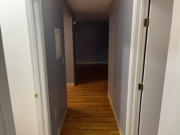 5th image of 543 Washington St APT 28