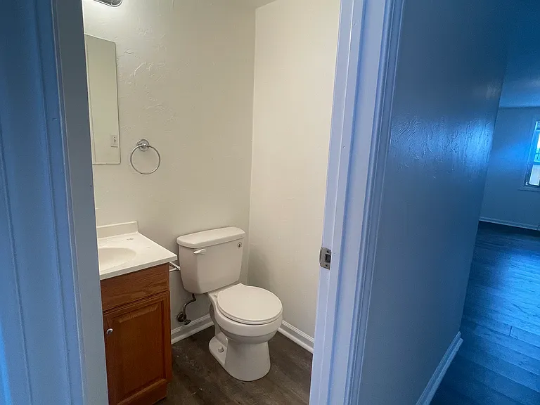2319 1/2 Patterson Ave #E — Photo 9