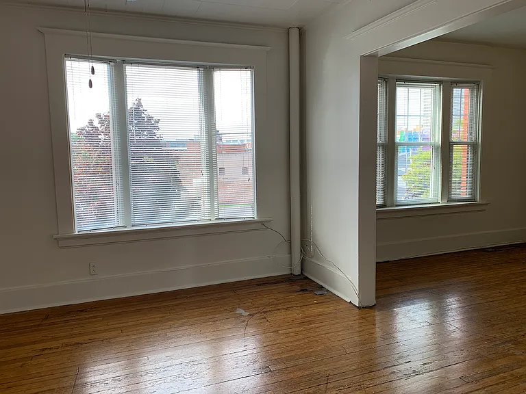 136 S Union St #4 — Photo 6