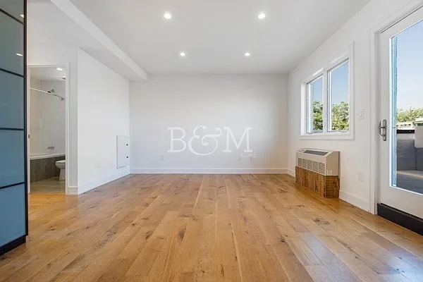 Rented by Brick&Mortar | media 3