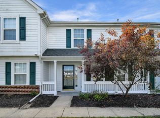 634 Lakeview Dr S, Grove City, OH