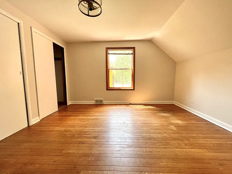 4633 Oakwood Ave — Photo 7