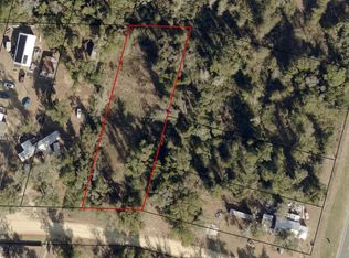 12619 Greenbriar Dr, Fountain, FL 32438