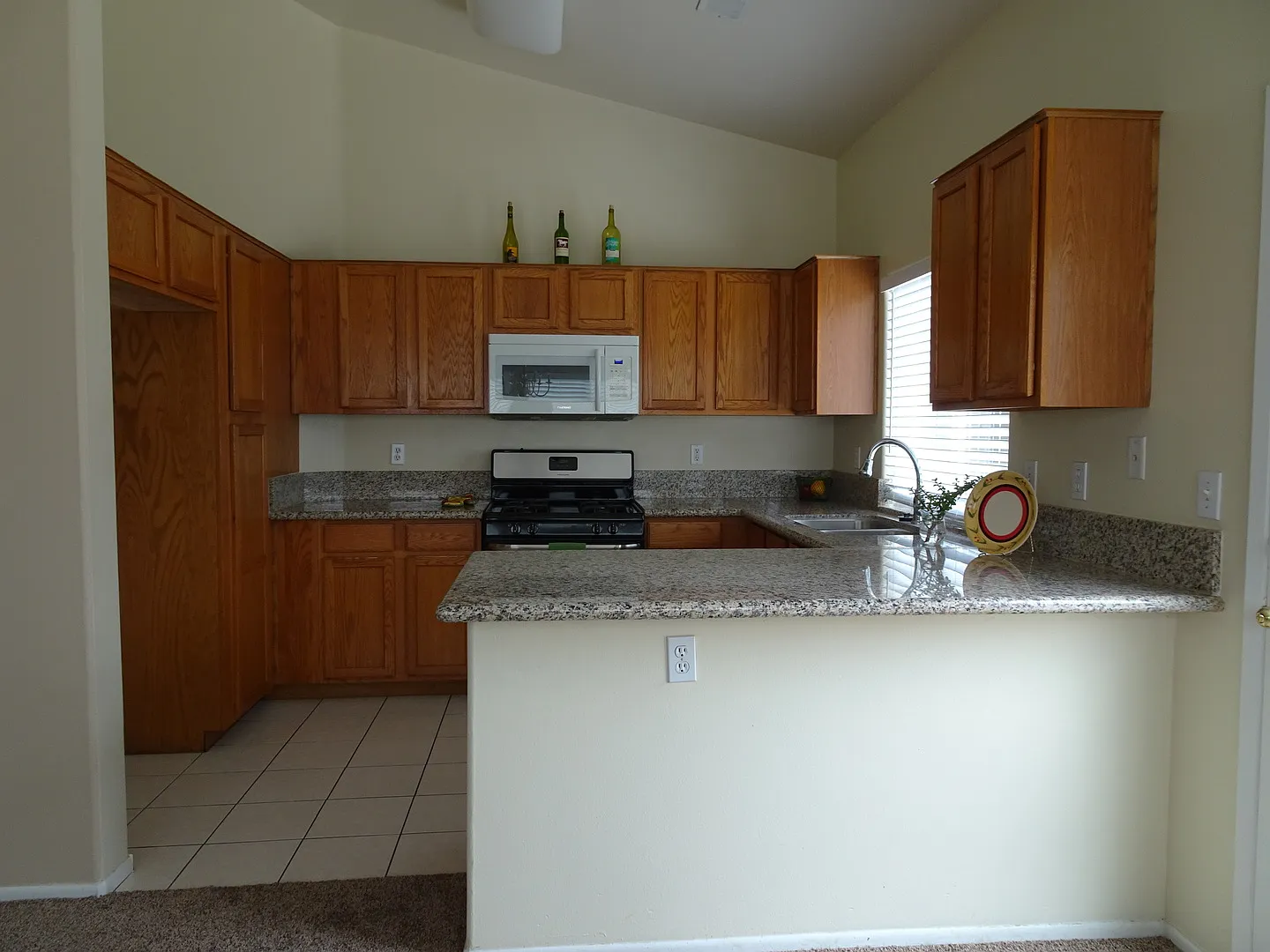 Silver Creek Home — Photo 4