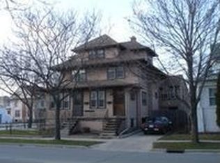 71 4th St, Fond Du Lac, WI 54935