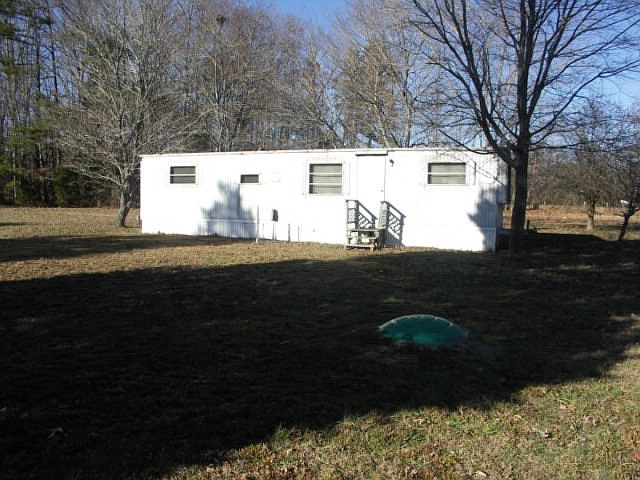 2nd image of 561 Tabernacle Rd