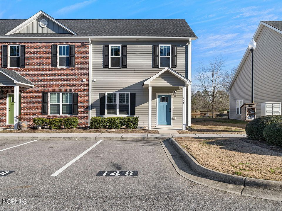 1st image of 148 Lincoln Place Circle