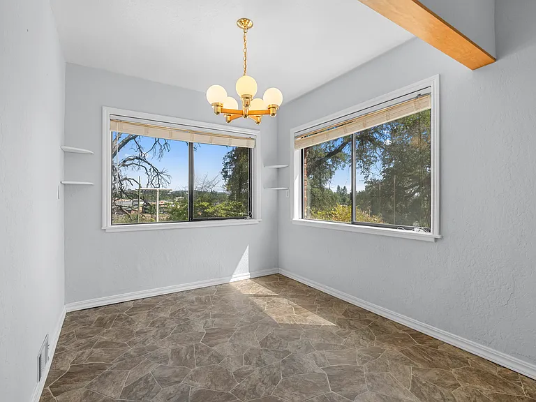 2835 Easy St — Photo 16