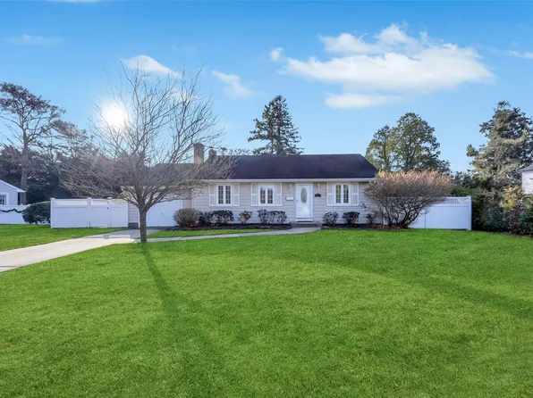 6 newton Street, Sayville, NY 11782