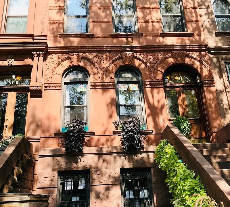 1st image of 391 Park Pl APT 3