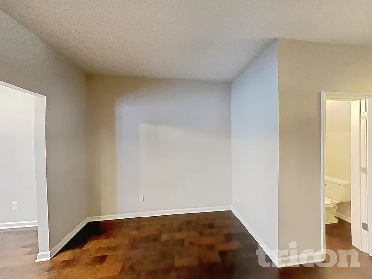 209 Ashmere Ct — Photo 3