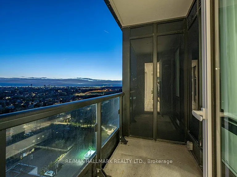 8868 Yonge St #1507E — Photo 21