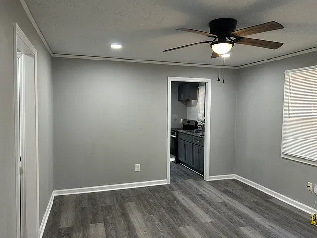 2 bed, 700 sqft, $1,450 — Photo 2