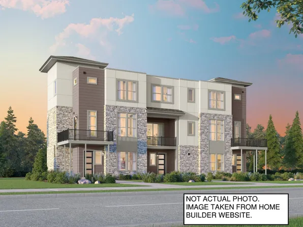 2275 S Poppy St, Lakewood, CO 80228