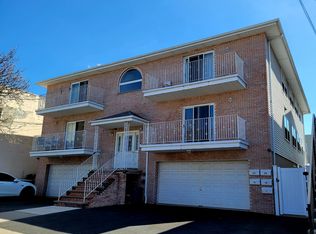 316 7th St APT 1B, Fairview, NJ 07022