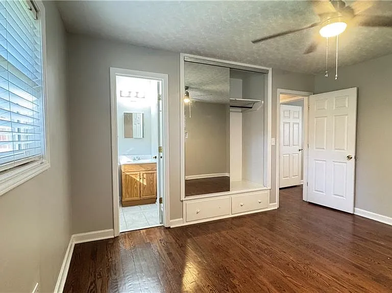 552 Sybil Ln SE #A — Photo 25